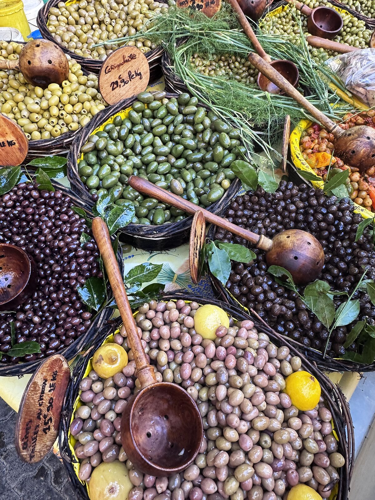 Olives and lemons at the market
